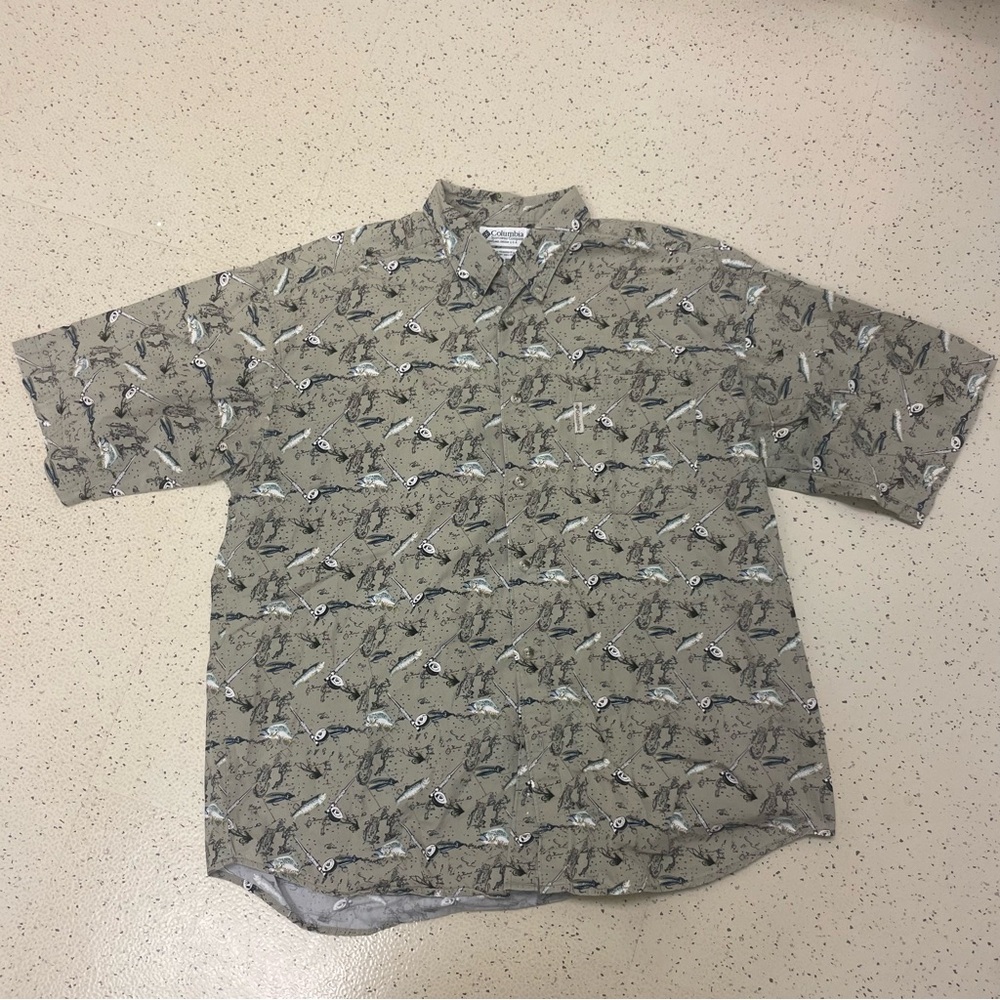 Columbia Short Sleeve Button Up Shirt Tan Fish Rod Reel 100% Cotton XXL Fishing